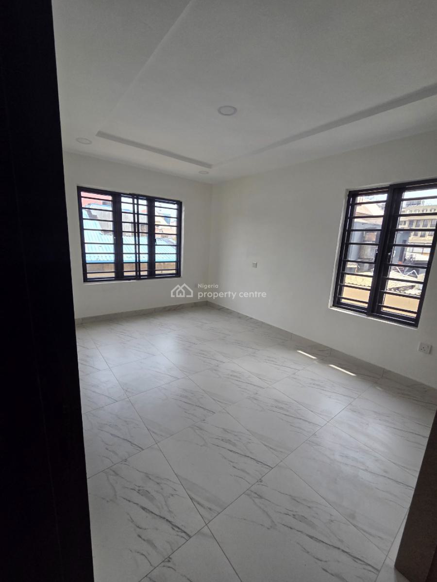 a 6 Bedroom  Detached House with 1 Room Bq, Victoria Island (vi), Lagos, Detached Duplex for Rent
