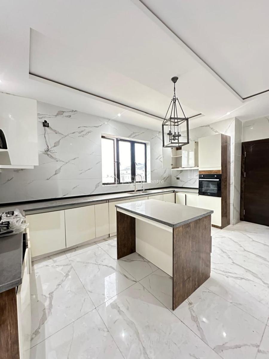 Magnificent 4 Bedroom Maisonette with a Pool,gym 2bqs, Ikoyi, Lagos, Flat / Apartment for Sale