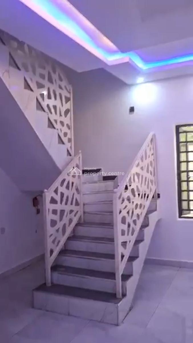 Relatively New and Decent 3 Bedroom Terraced Duplex, Medina Estate, Gbagada, Lagos, Terraced Duplex for Rent