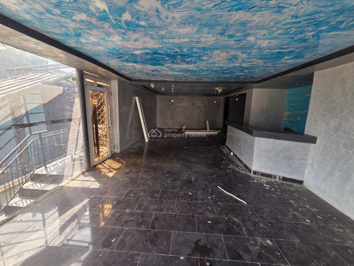 a Detached House  Available for Commercial Use, Victoria Island (vi), Lagos, Commercial Property for Rent