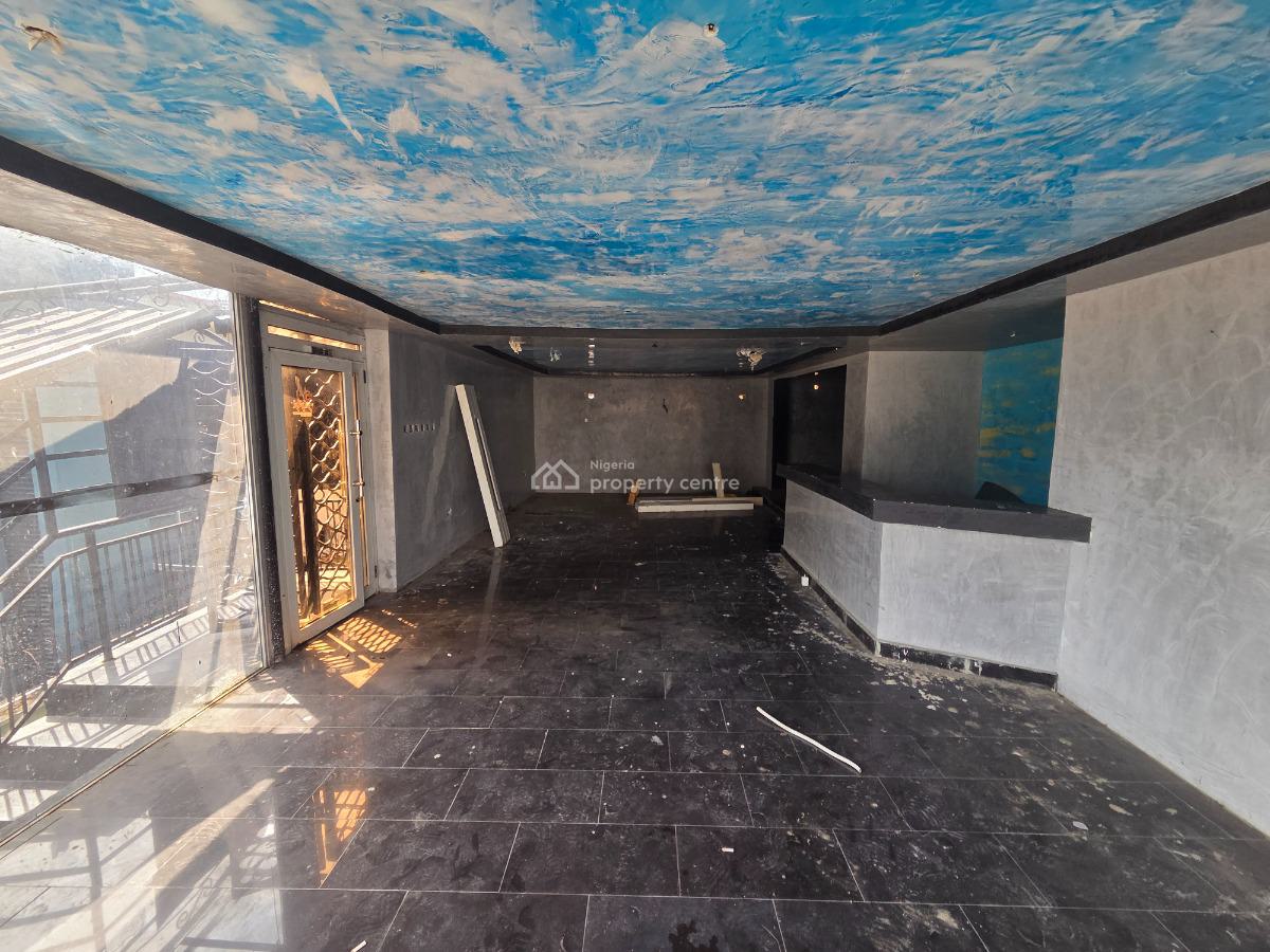 a Detached House  Available for Commercial Use, Victoria Island (vi), Lagos, Commercial Property for Rent