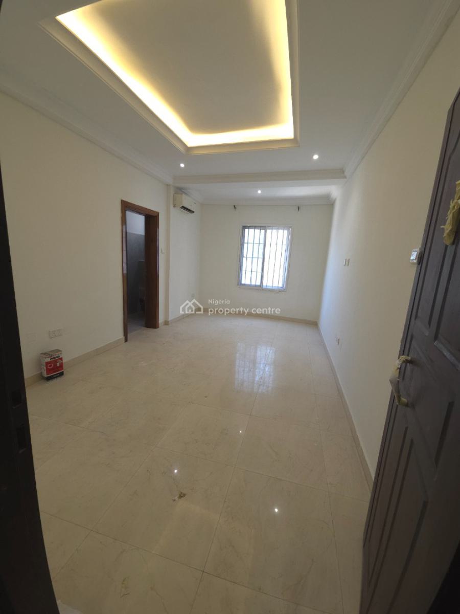 a Newly  Renovated 3 Bedroom  Apartment  with a Room Bq, Oniru, Victoria Island (vi), Lagos, Flat / Apartment for Rent