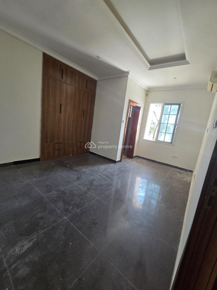 a Newly  Renovated 3 Bedroom  Apartment  with a Room Bq, Oniru, Victoria Island (vi), Lagos, Flat / Apartment for Rent