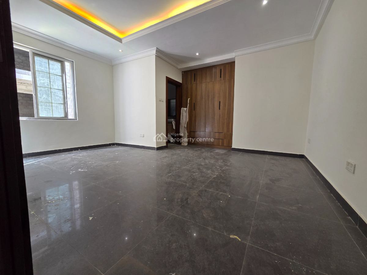 a Newly  Renovated 3 Bedroom  Apartment  with a Room Bq, Oniru, Victoria Island (vi), Lagos, Flat / Apartment for Rent