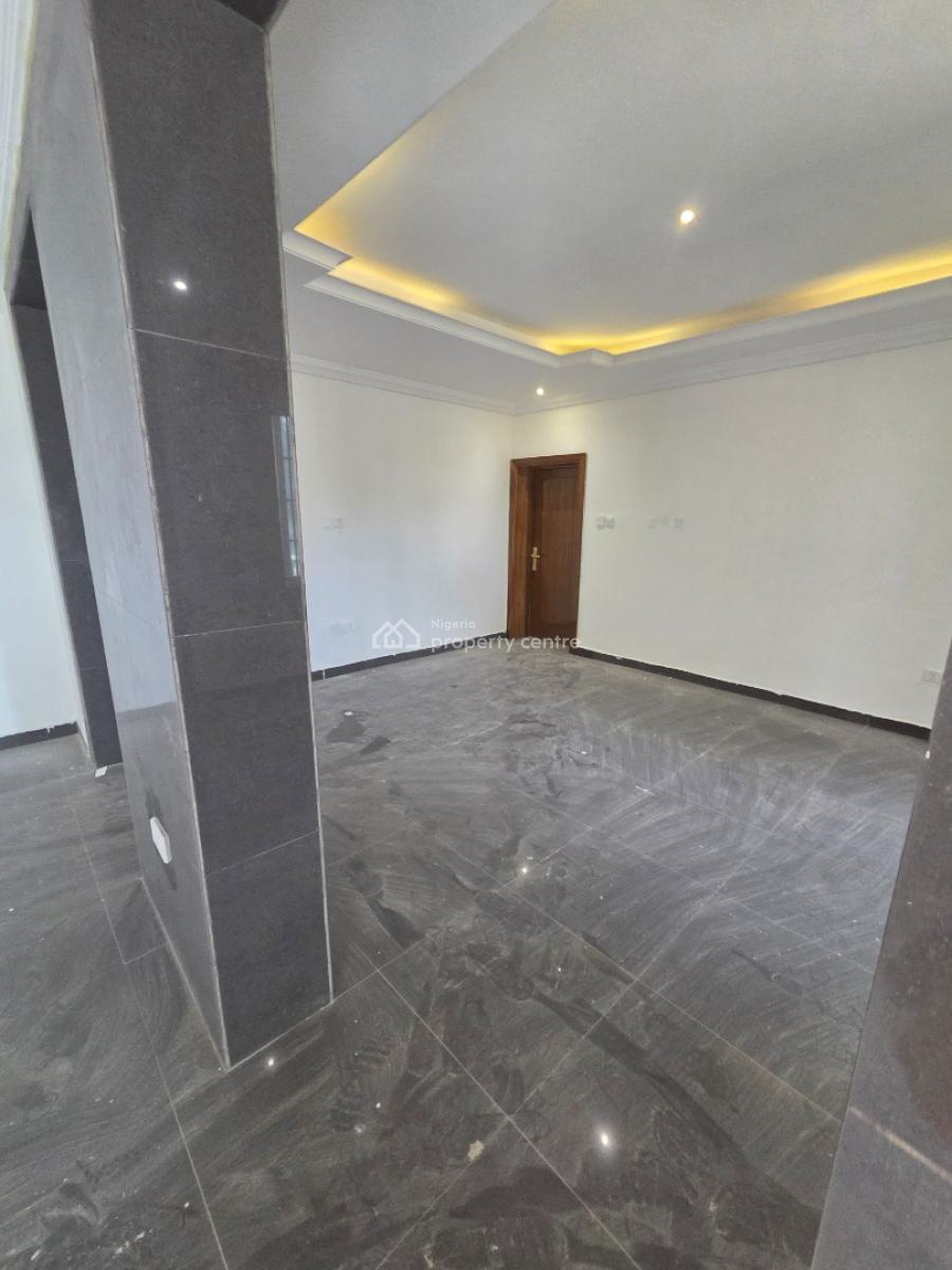 a Newly  Renovated 3 Bedroom  Apartment  with a Room Bq, Oniru, Victoria Island (vi), Lagos, Flat / Apartment for Rent