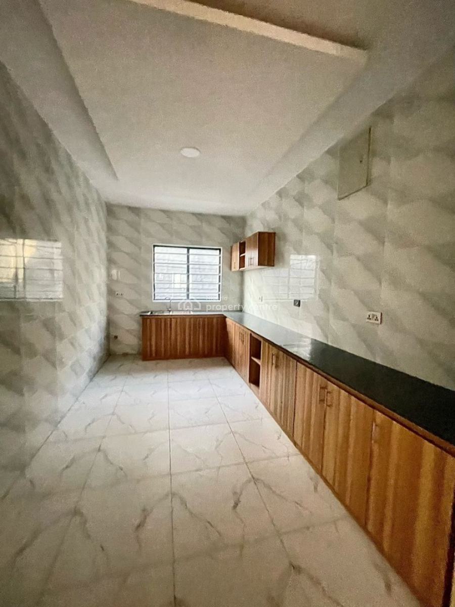 Brand Newly Built Luxury 2bedroom & 3bedroom Apartment in, Atlantic View Estate Alpha Beach New Road Before Chevron, Lekki, Lagos, Flat / Apartment for Rent