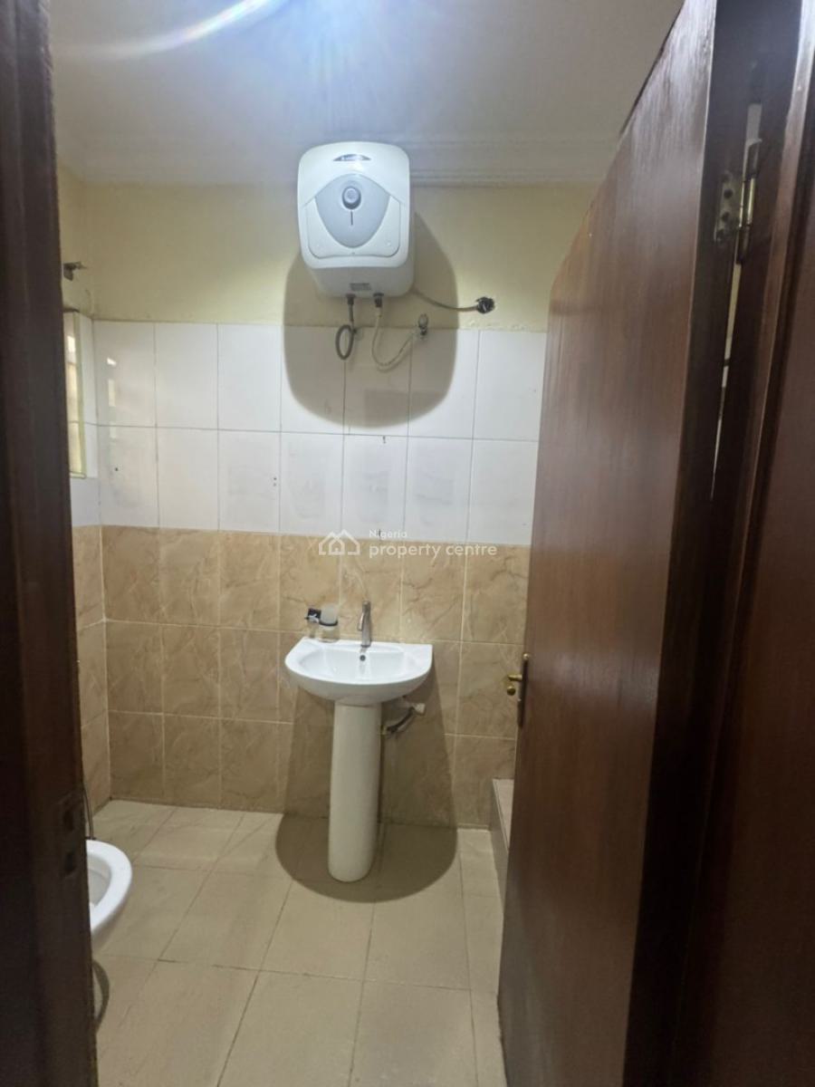 Self Service 3bedroom Duplex, Orchid Road Immediately After The Roundabout, Lekki, Lagos, Flat / Apartment for Rent