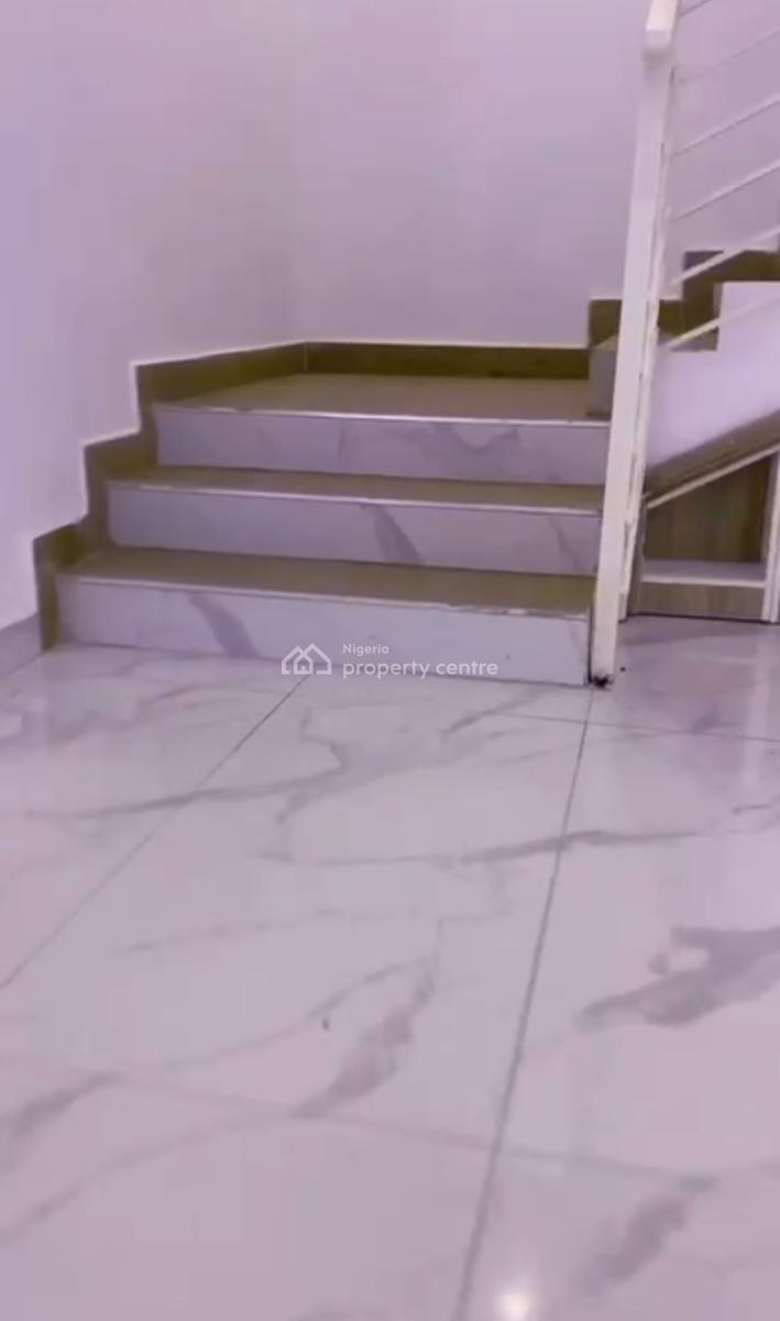 Luxury Clean 4 Bedroom Semi Detached Duplex with Bq Gated,office/resi, Main, Wuye, Abuja, Semi-detached Duplex for Rent