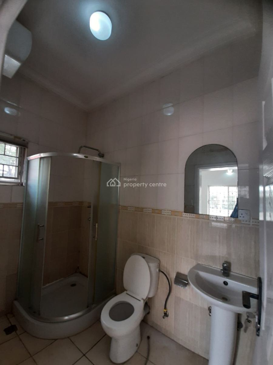 3 Bedroom Flat, Lekki Phase 1, Lekki, Lagos, Flat / Apartment for Rent