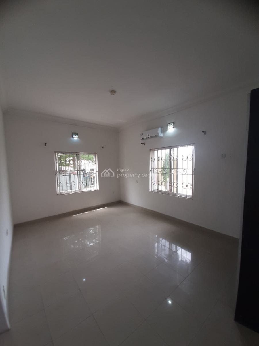 3 Bedroom Flat, Lekki Phase 1, Lekki, Lagos, Flat / Apartment for Rent