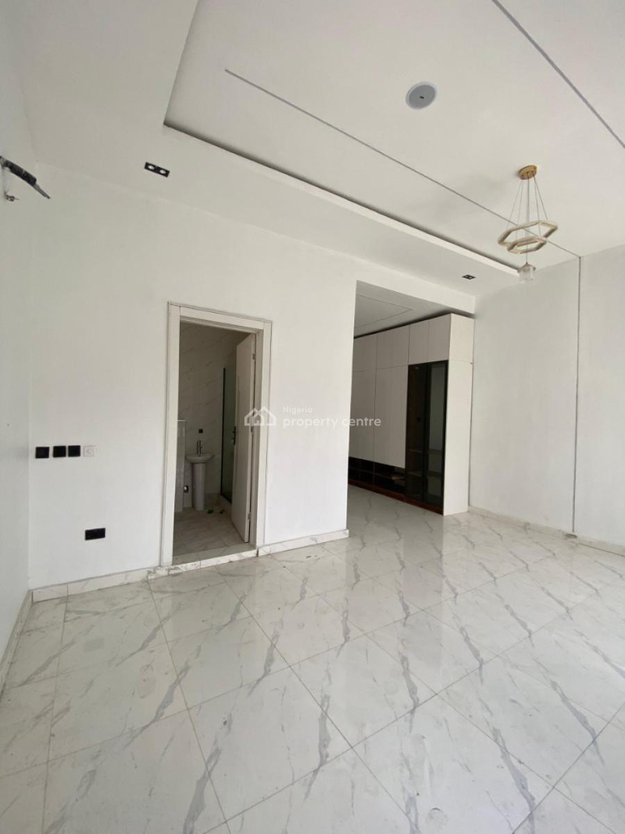 Your Dream Duplex Awaits --- Fully Fitted 4-bedroom Smart Home with Prem, Orchid Lekki Lagos, Lekki, Lagos, Semi-detached Duplex for Sale
