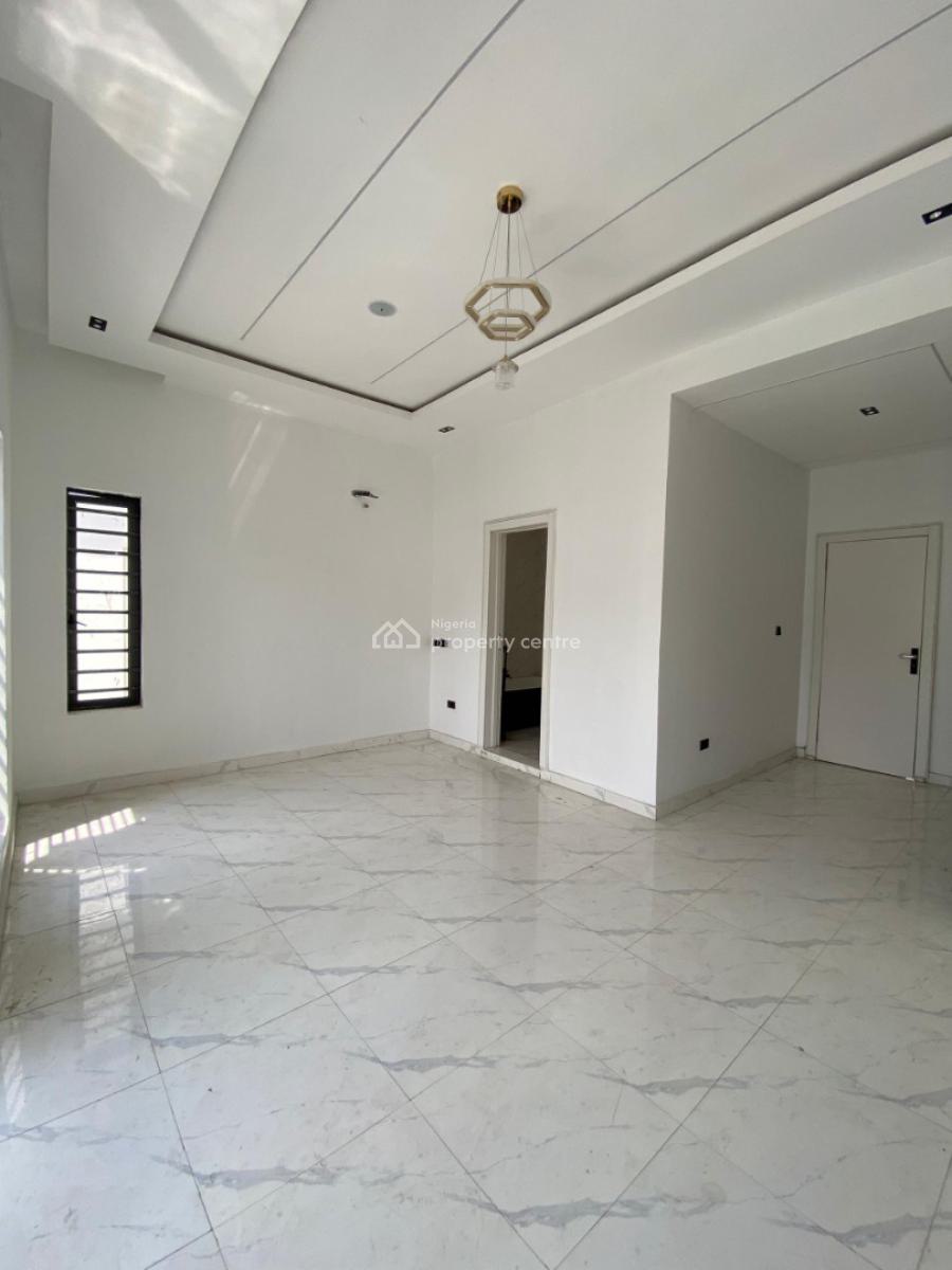 Your Dream Duplex Awaits --- Fully Fitted 4-bedroom Smart Home with Prem, Orchid Lekki Lagos, Lekki, Lagos, Semi-detached Duplex for Sale