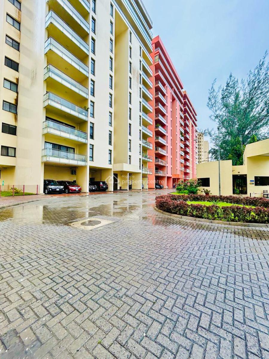 Waterfront 4 Bedroom Flat + Bq, Swimming Pool, Gym, Elevator Etc, Banana Island, Ikoyi, Lagos, Flat / Apartment for Sale