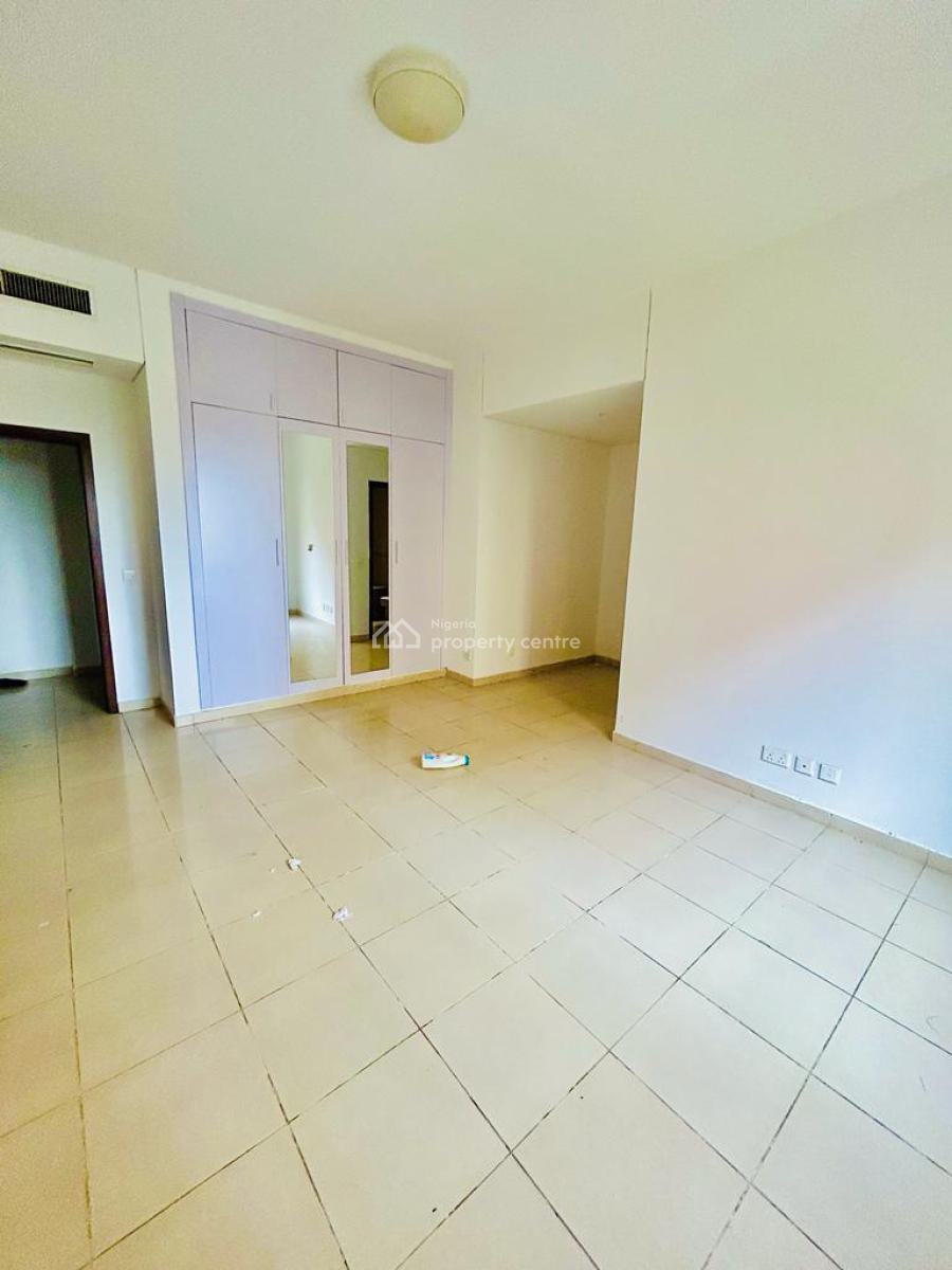 Waterfront 4 Bedroom Flat + Bq, Swimming Pool, Gym, Elevator Etc, Banana Island, Ikoyi, Lagos, Flat / Apartment for Sale