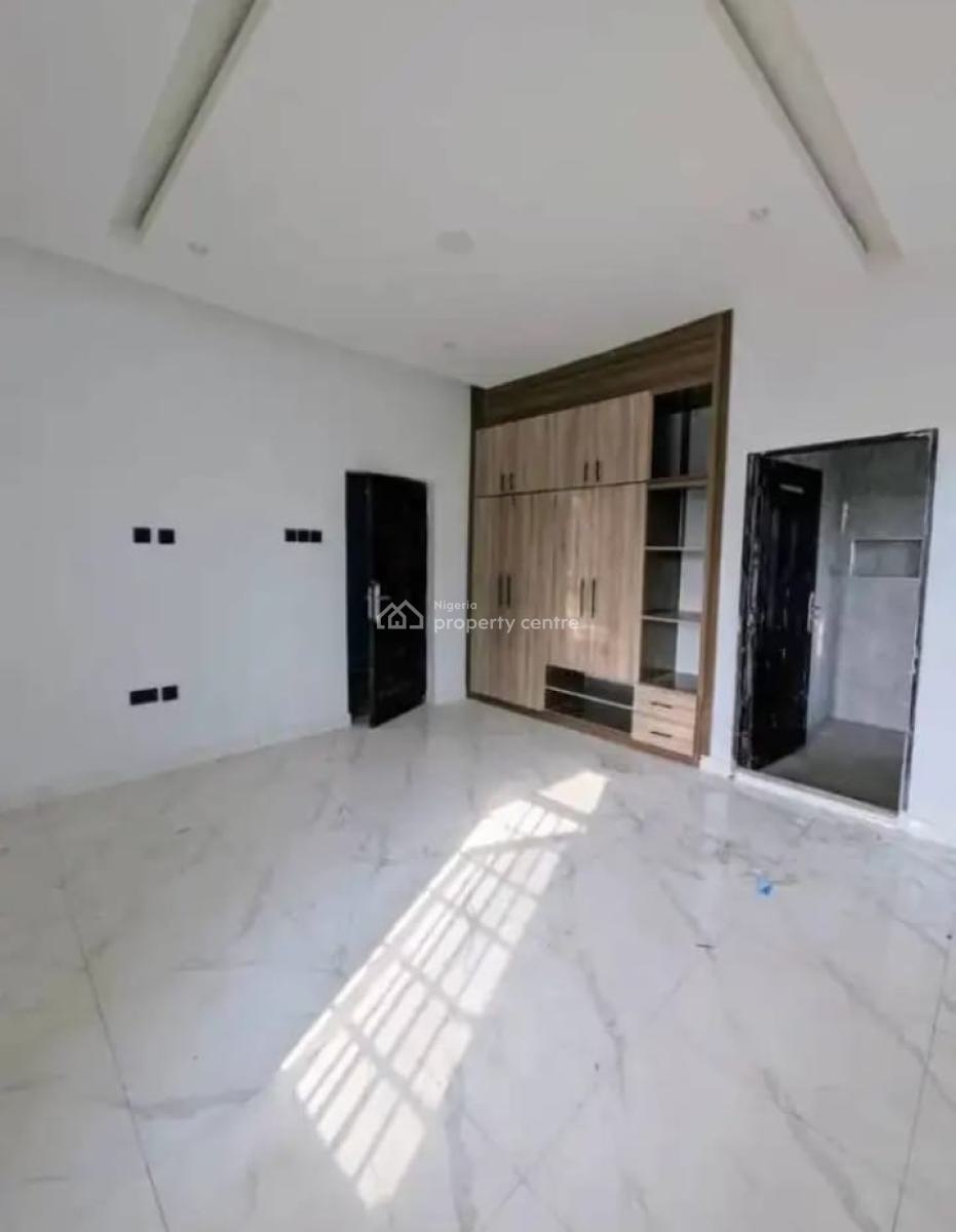 a Clean 6 Bedroom Detached Duplex, Stadium Road, Uyo, Akwa Ibom, Detached Duplex for Rent