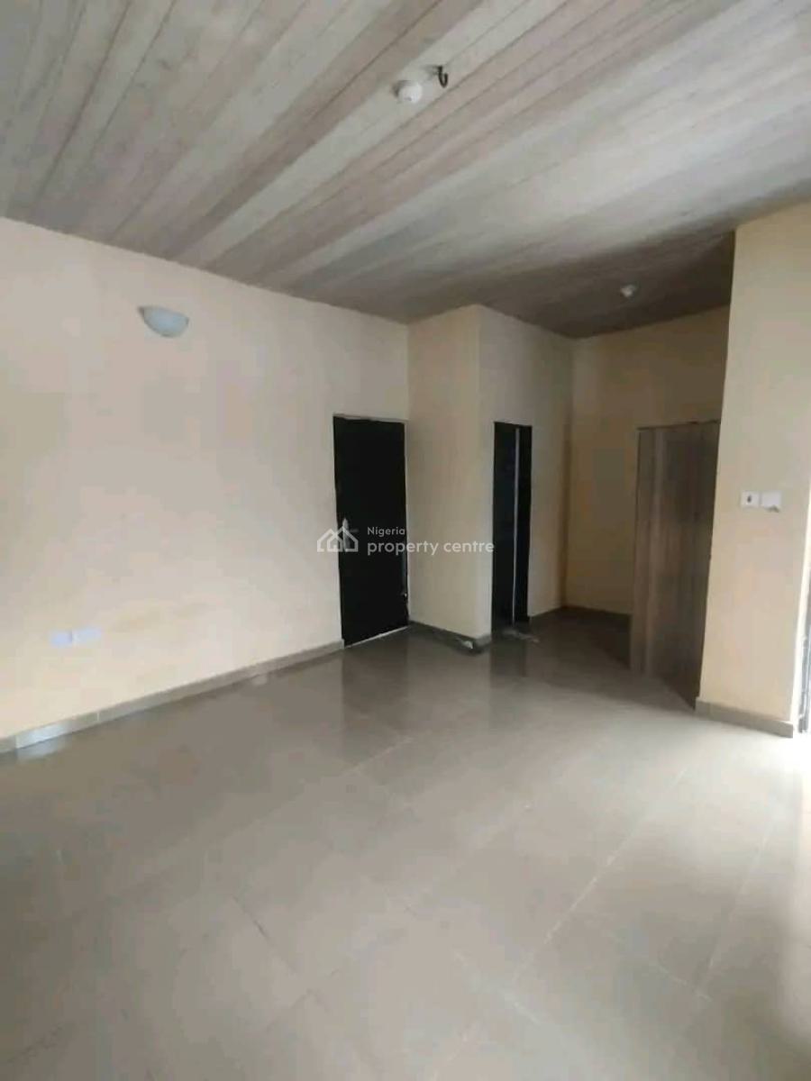 Spacious Self Contained Apartment, Nwaniba Road, Uyo, Akwa Ibom, House for Rent