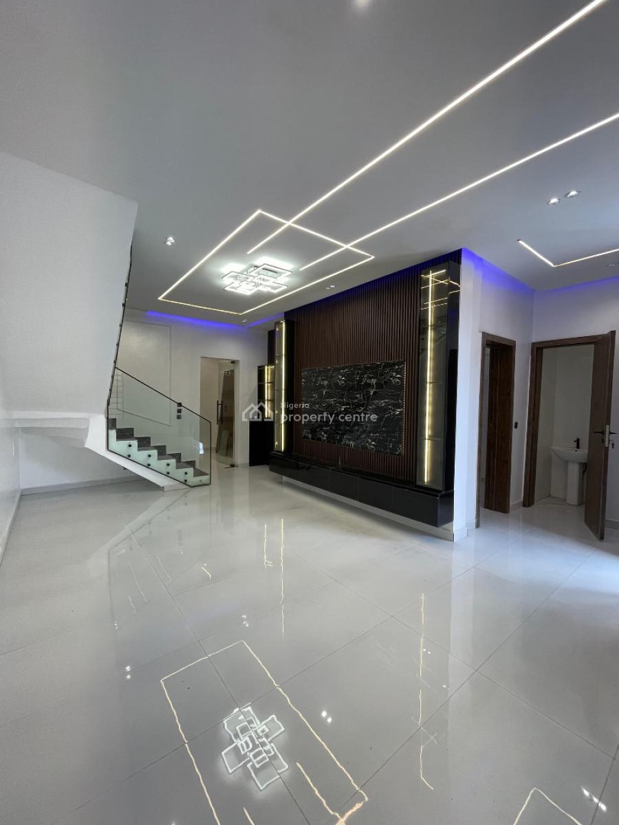 4bedroom Semi Detached Duplex with a Bq, Ajah, Lagos, Semi-detached Duplex for Sale