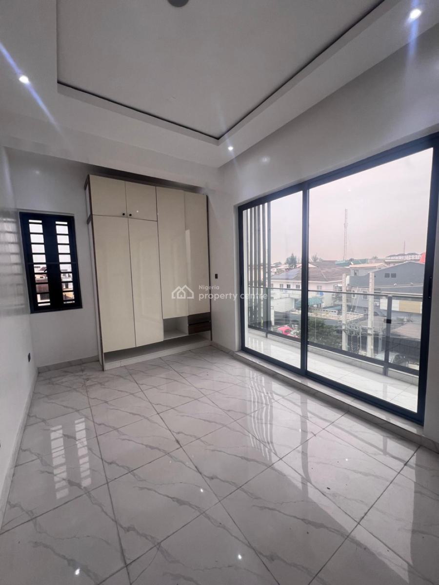 3 Bedroom Apartments Available, Lekki Phase 1, Lekki, Lagos, Flat / Apartment for Sale