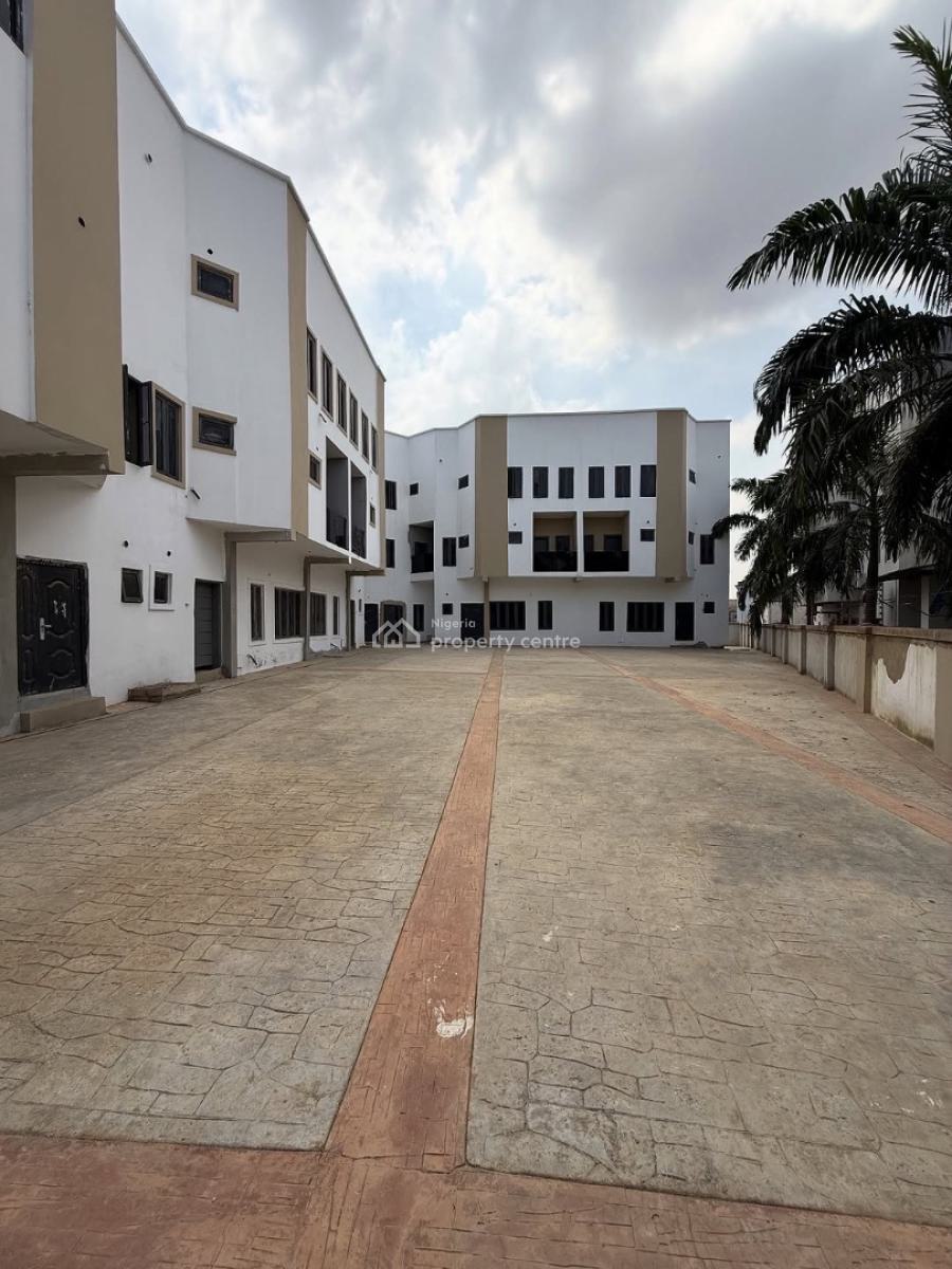 Standard  4 Bedroom Terrace Duplex with Bq, Katampe (main), Katampe, Abuja, Terraced Duplex for Sale