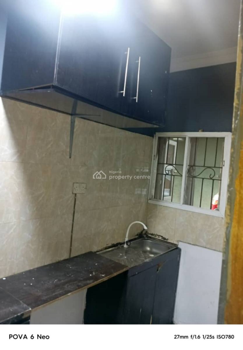 Nice Spacious Mini Flat, Ayilara Street, Ojuelegba, Surulere, Lagos, Mini Flat (room and Parlour) for Rent
