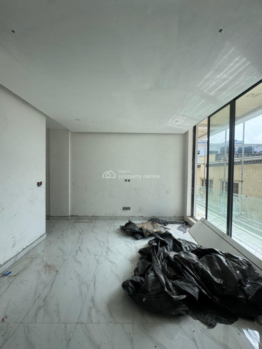 Thoughtfully Finished 2 Bedroom Apartment + Pool, Bq, Lekki Phase 1, Lekki, Lagos, Flat / Apartment for Sale