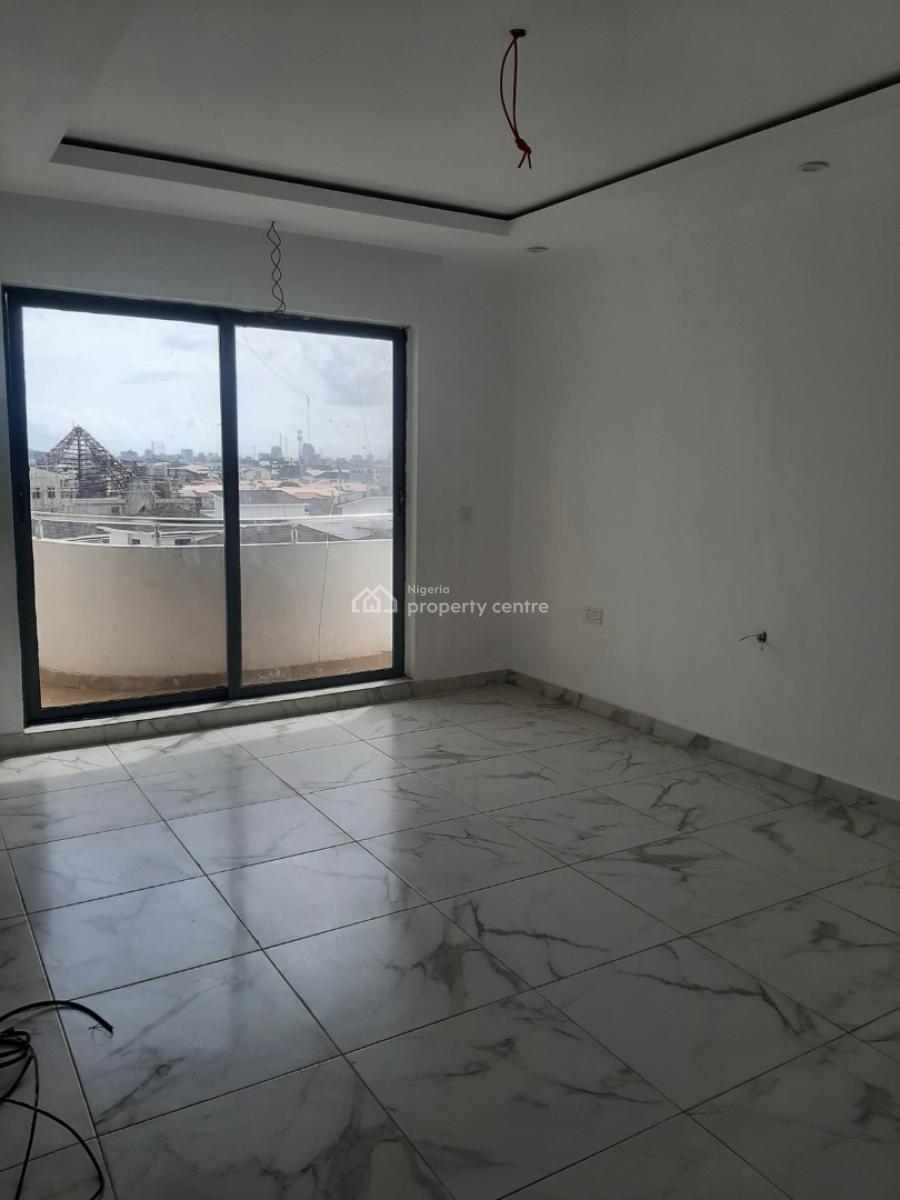 2, Lekki Phase 1, Lekki, Lagos, Flat / Apartment for Rent