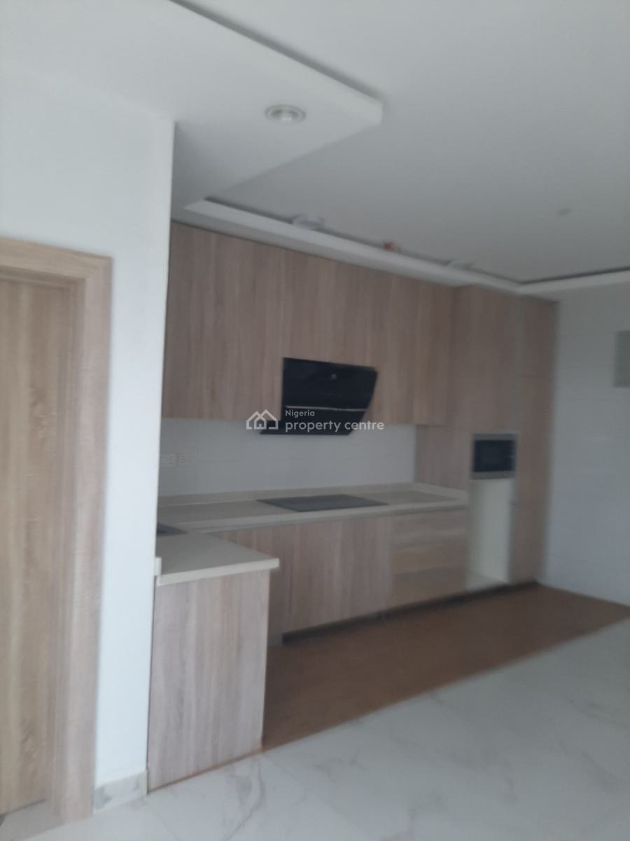 2, Lekki Phase 1, Lekki, Lagos, Flat / Apartment for Rent