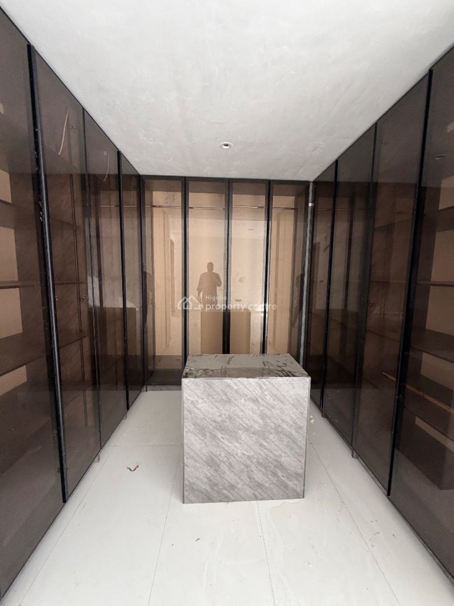 Spacious 5 Bedroom Fully Detached House with Pool, Royal Garden Estate, Ajah, Lagos, Detached Duplex for Sale