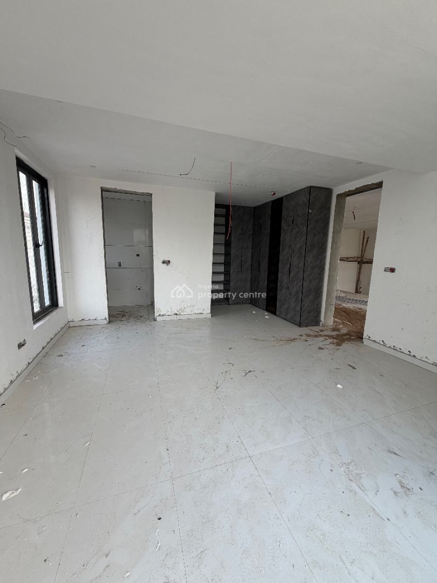 Spacious 5 Bedroom Fully Detached House with Pool, Royal Garden Estate, Ajah, Lagos, Detached Duplex for Sale