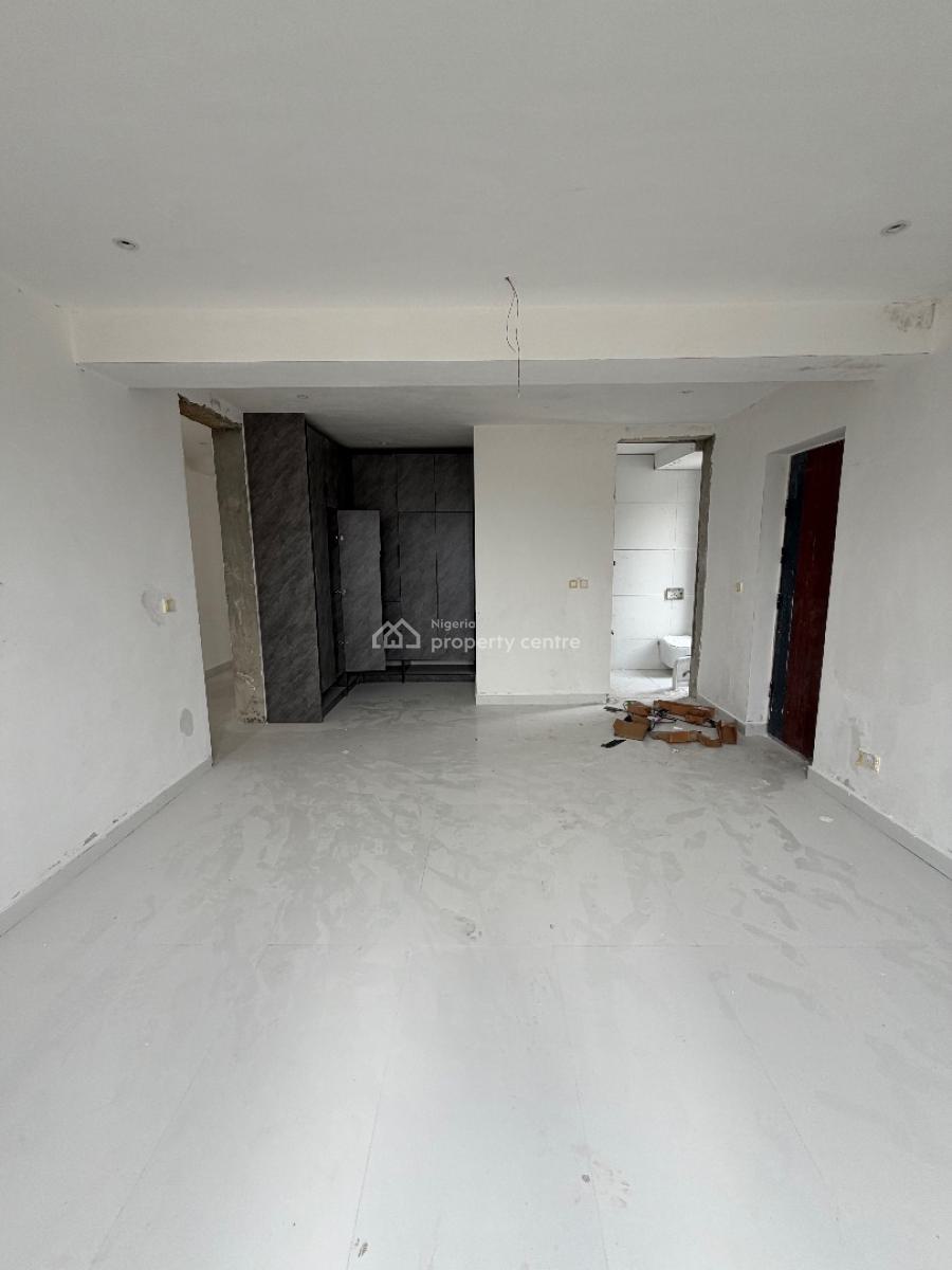 Spacious 5 Bedroom Fully Detached House with Pool, Royal Garden Estate, Ajah, Lagos, Detached Duplex for Sale