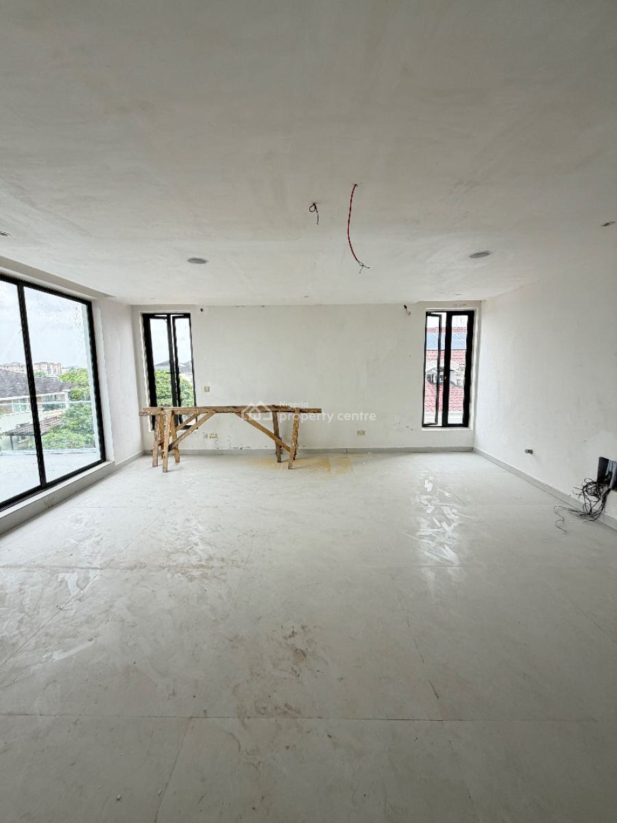 Spacious 5 Bedroom Fully Detached House with Pool, Royal Garden Estate, Ajah, Lagos, Detached Duplex for Sale