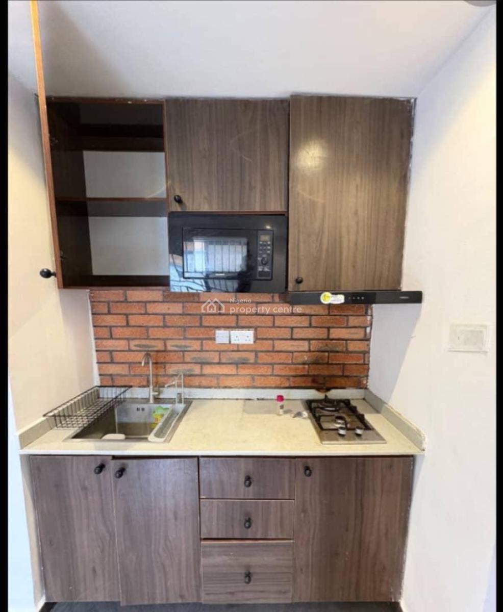 Sharp Mini Flat with Open Plan Kitchen, Lekki Phase 1, Lekki, Lagos, Mini Flat (room and Parlour) for Rent