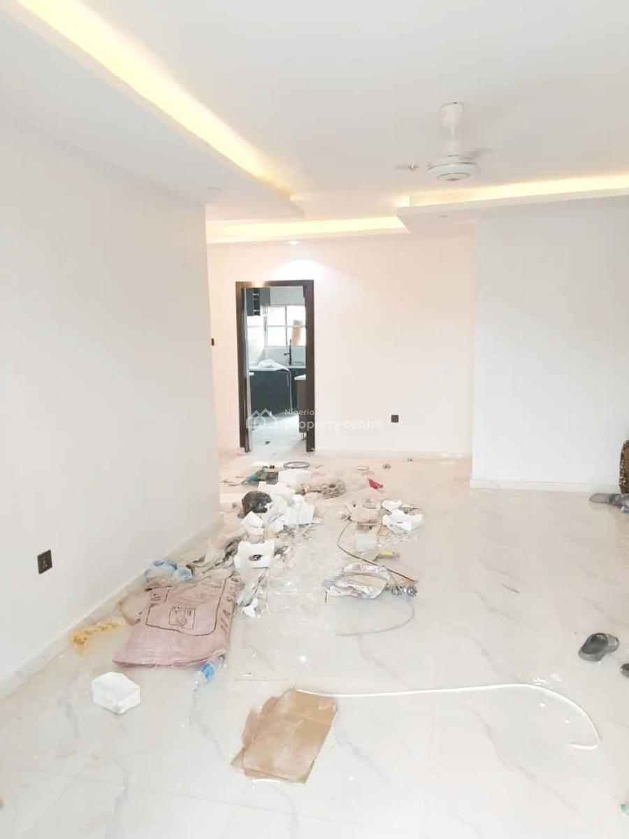 Luxury & Well Renovated 3 Bedroom Apartment, Gra Phase 1, Magodo, Lagos, Flat / Apartment for Rent