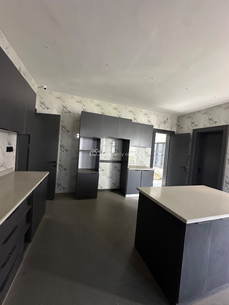 Luxurious Smart Brand New 5 Bedroom Duplex with Bq and Pool, Guzape District, Abuja, Detached Duplex for Sale