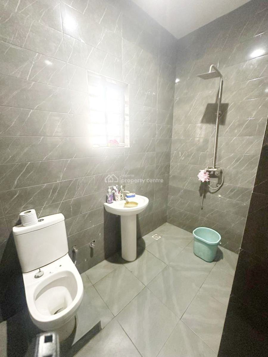 Luxury & Well Maintained 5 Bed Rooms Semi Detached Duplex, Gbagada, Lagos, Semi-detached Duplex for Sale