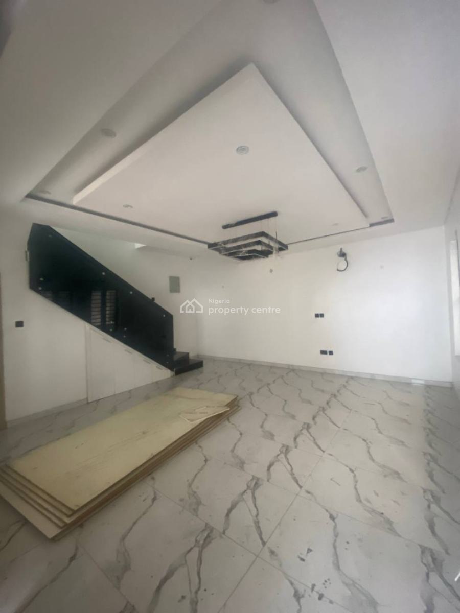 4 Bedroom Detached House with 2 Bq, Osapa, Lekki, Lagos, Detached Duplex for Sale