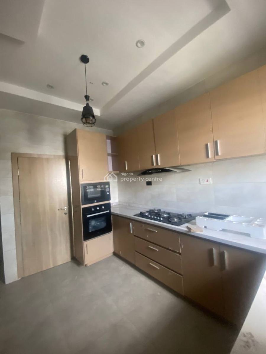 4 Bedroom Detached House with 2 Bq, Osapa, Lekki, Lagos, Detached Duplex for Sale