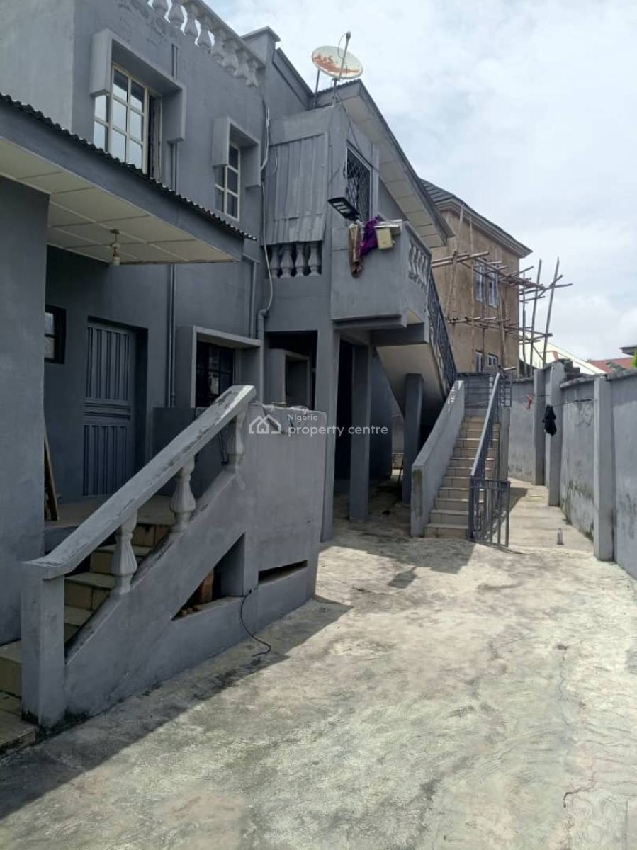 5 Bedroom Duplex with 3 Units Room and Parlour Self Contain, Tyre Bus Stop, Airport, Alakia, Ibadan, Oyo, Detached Duplex for Sale