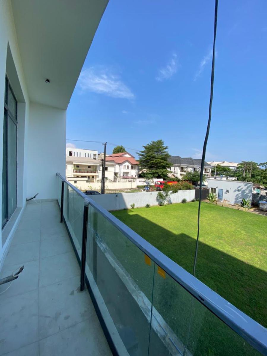 2 Bedroom Apartment, Lekki Phase 1, Lekki, Lagos, Block of Flats for Sale