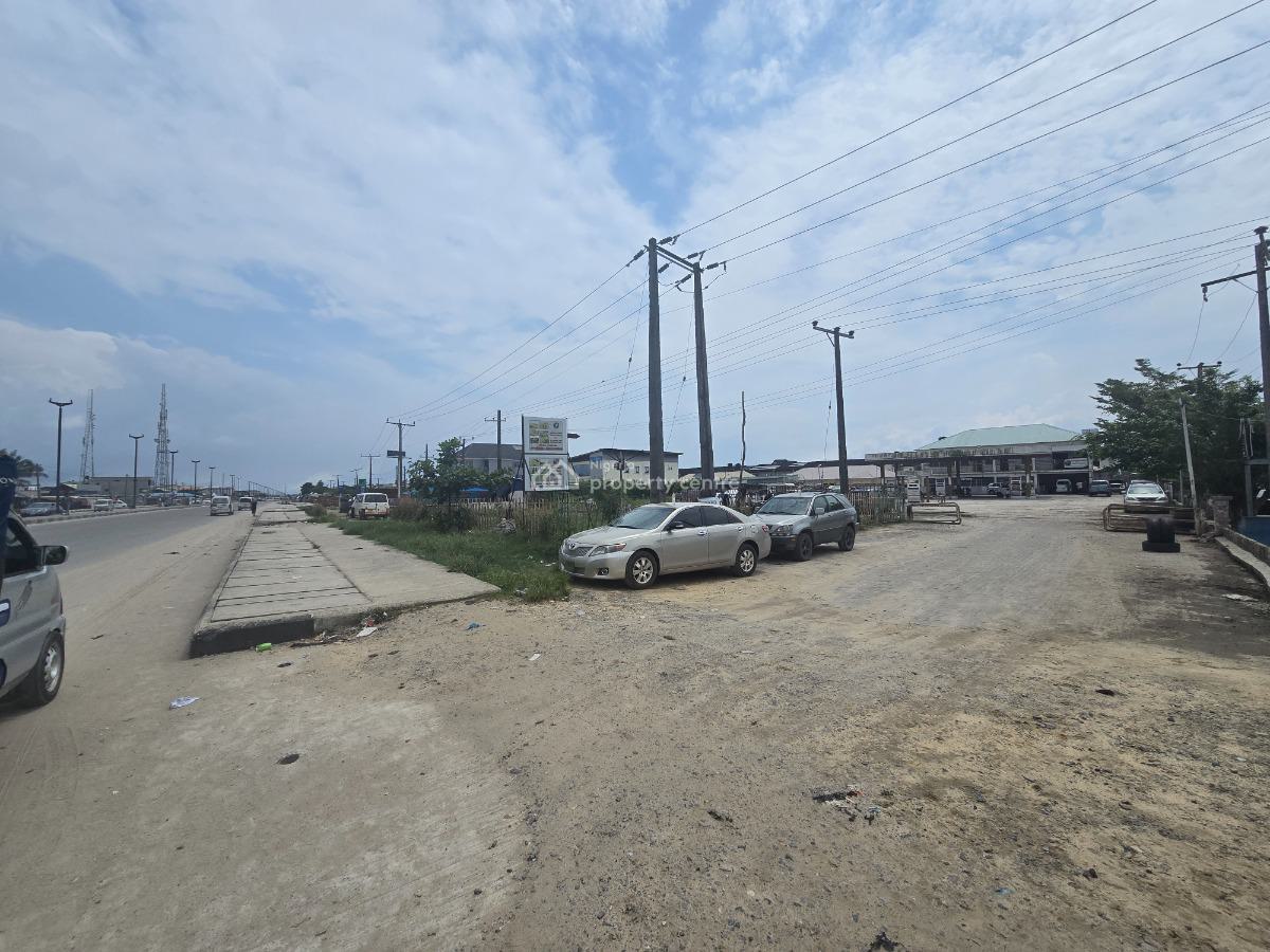 Well Located Filling Station in a Commercial Area, Ibeju Lekki, Lagos, Filling Station for Rent