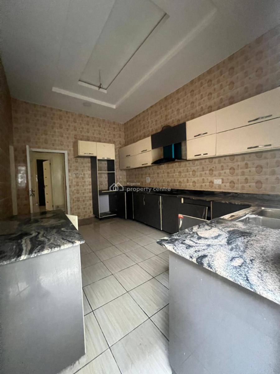 4 Bedroom Semi Detached House with 1-room Boys Quarters, Whiteoak Estate, Ologolo, Lekki, Lagos, Semi-detached Duplex for Rent