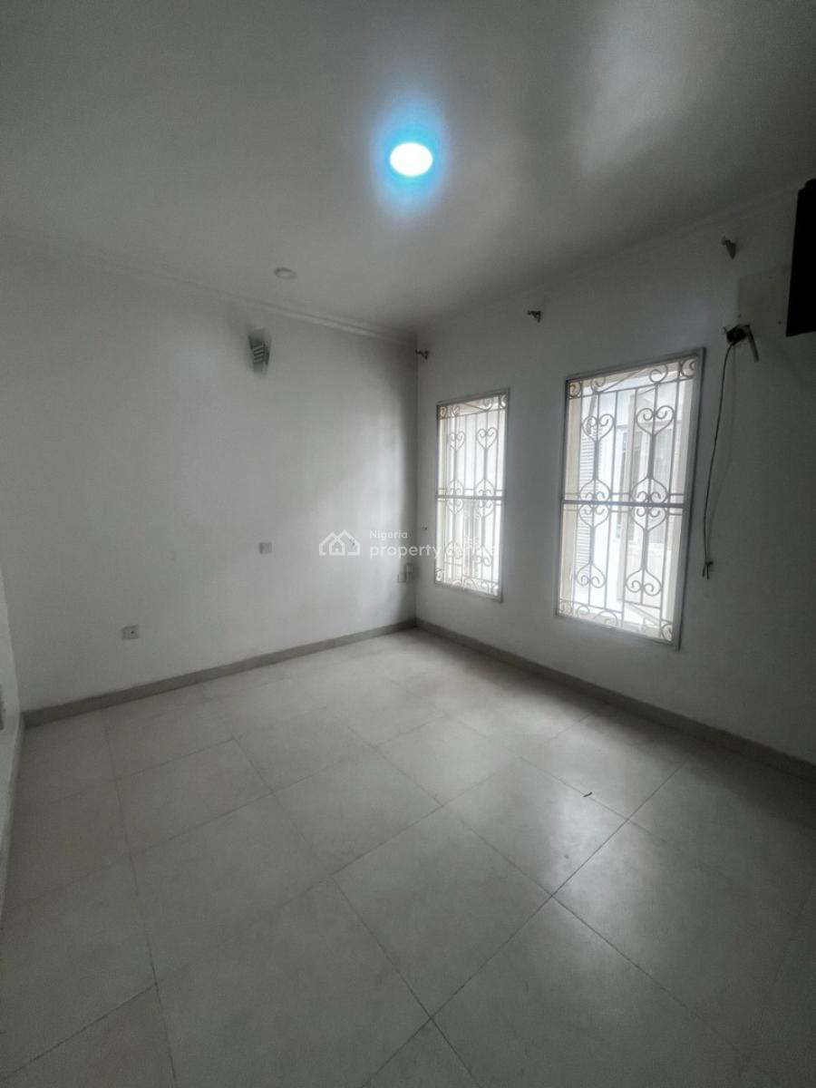 3 Bedroom Maisonnette with Standby Generator, Lekki Phase 1, Lekki, Lagos, Flat / Apartment for Rent