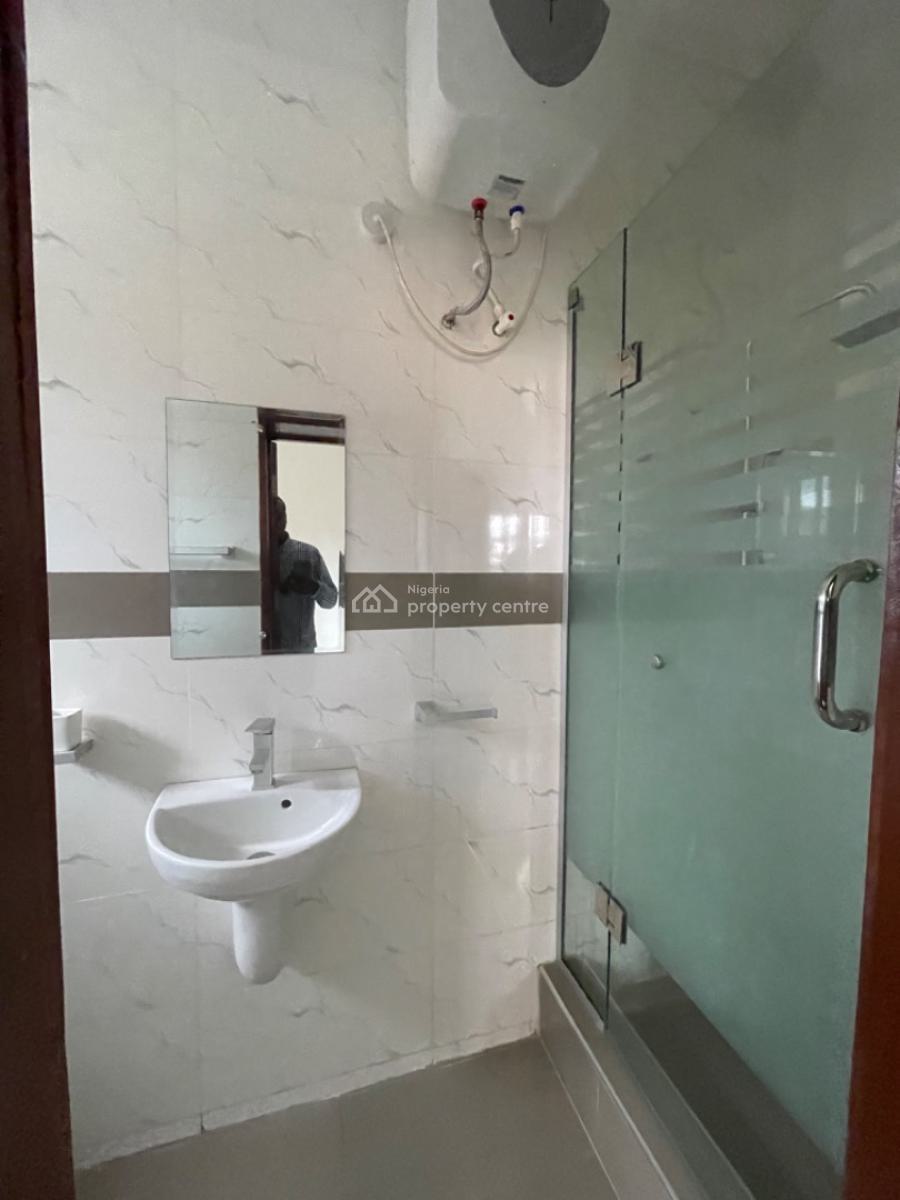 3 Bedroom Apartment, Lekki Phase 1, Lekki, Lagos, Flat / Apartment for Rent