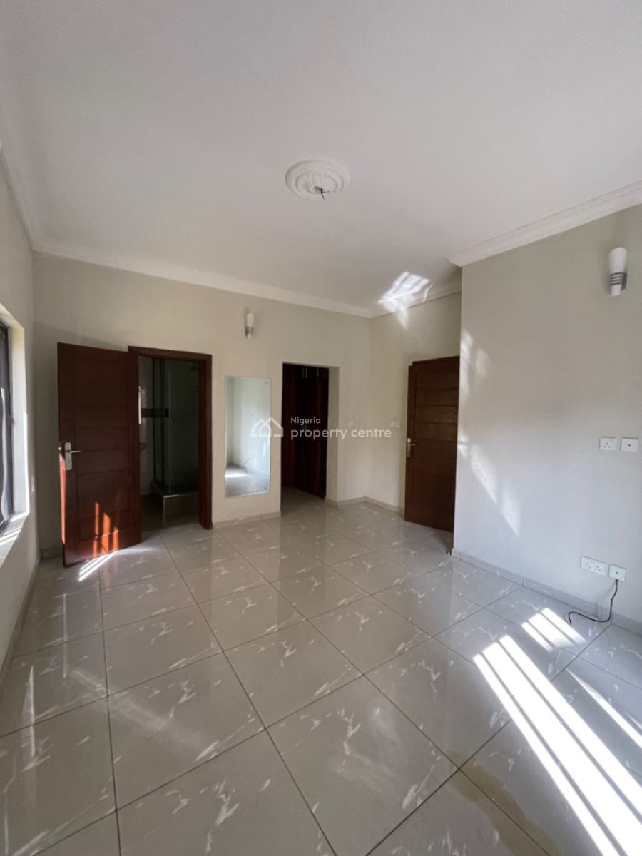3 Bedroom Apartment, Lekki Phase 1, Lekki, Lagos, Flat / Apartment for Rent