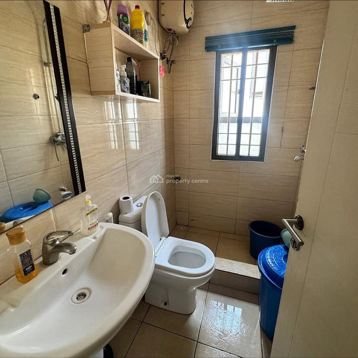 Beautifully Furnished Spacious 3 Bedroom Apartment, Life Camp, Abuja, Flat / Apartment for Sale