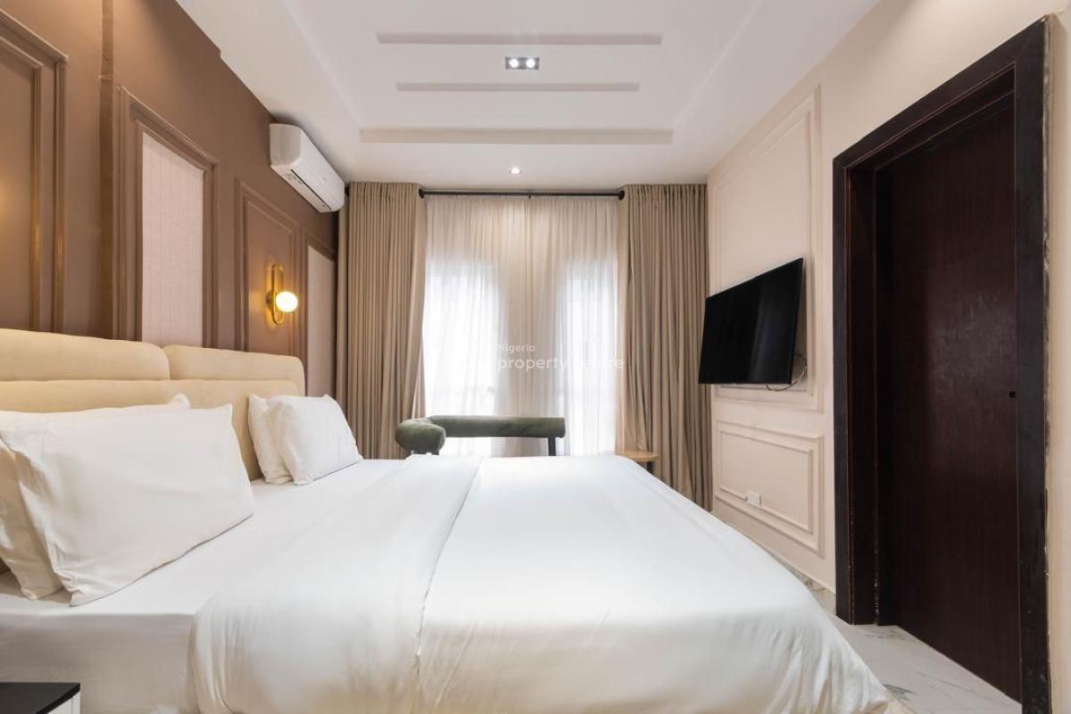 Top Notch 3 Bedroom Apartment with Nice Features, Ikate, Lekki, Lagos, Flat / Apartment Short Let