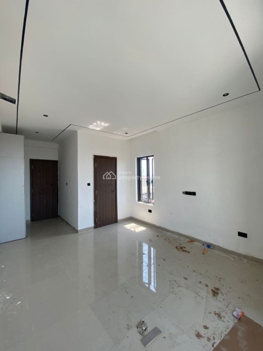 2 Bedroom Apartment, Lekki, Lagos, Block of Flats for Sale