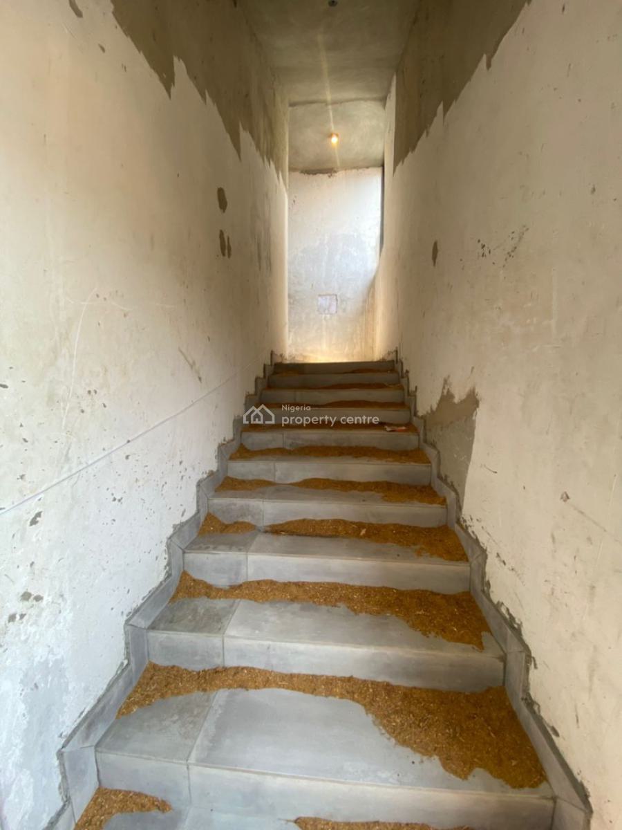 2 Bedroom Apartment, Lekki, Lagos, Block of Flats for Sale