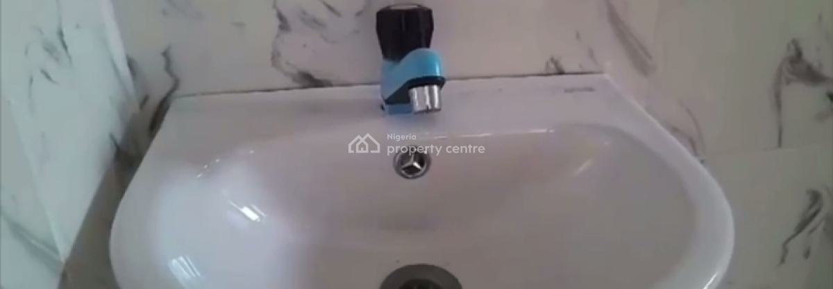 Newly Renovated 2 Units of 2/3 Bedroom, Adelabu, Surulere, Lagos, Flat / Apartment for Rent