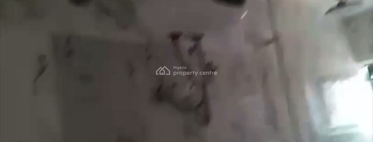 Newly Renovated 2 Units of 2/3 Bedroom, Adelabu, Surulere, Lagos, Flat / Apartment for Rent